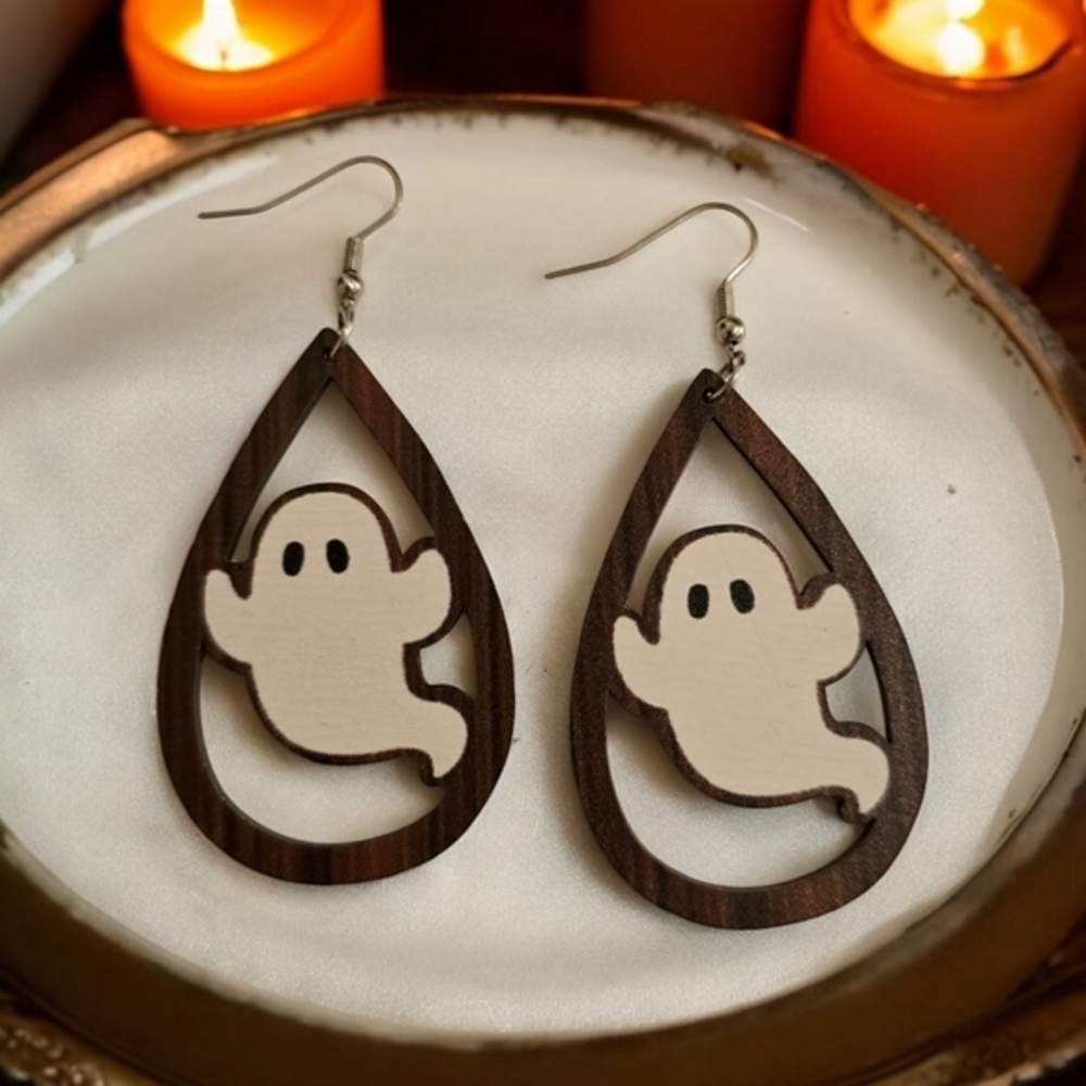 NEW Halloween Ghost‎ Teardrop Wooden Fashion Earrings